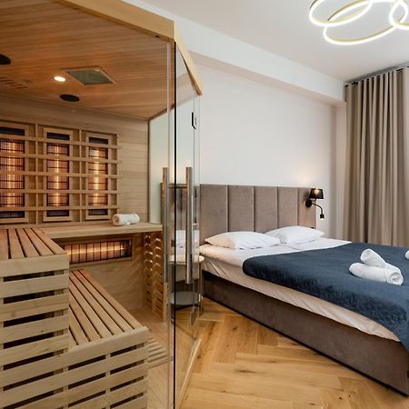 Spa Bedrooms With Sauna&Bath And Free Parking Krasków Eksteriør bilde