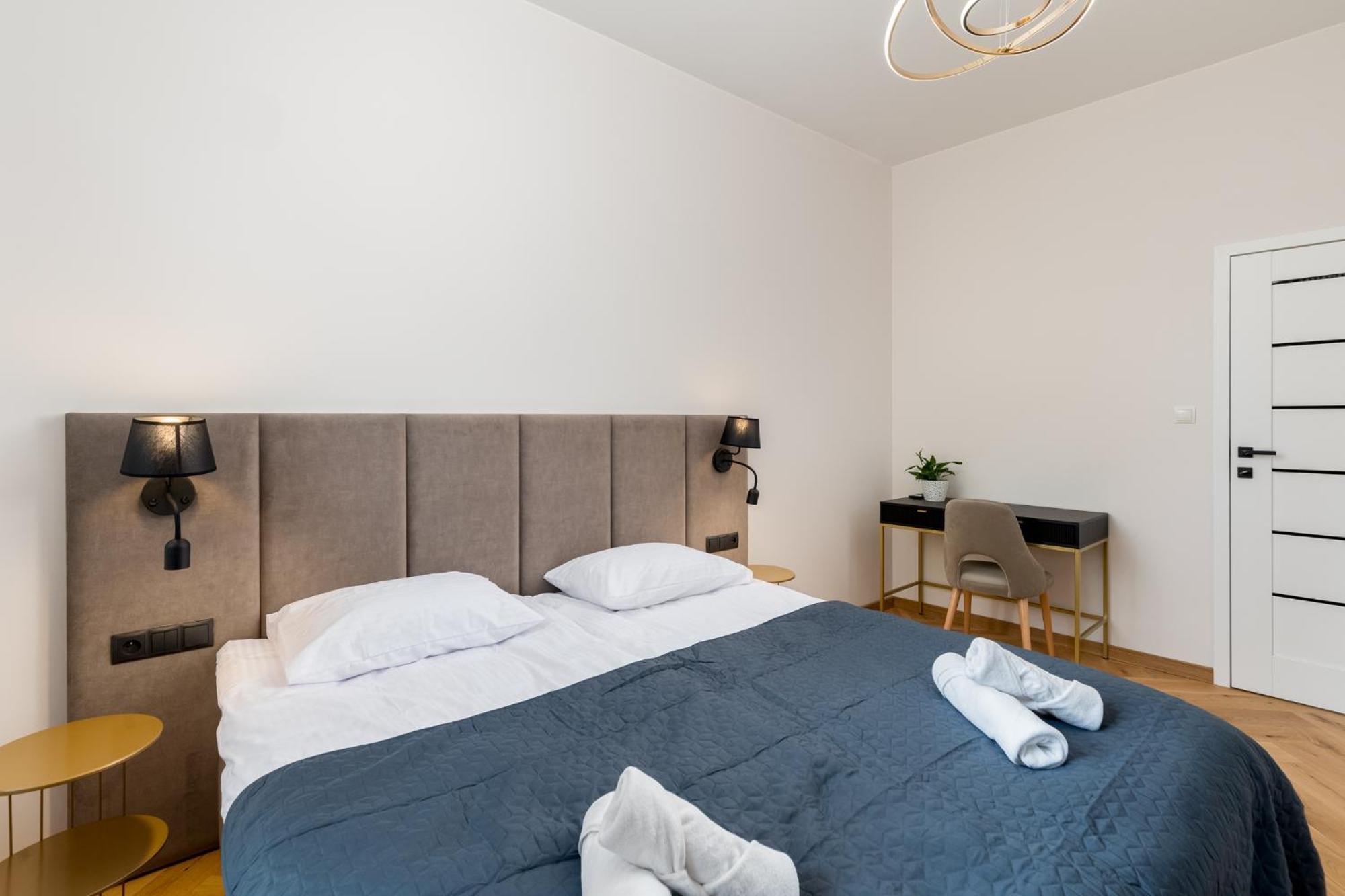 Spa Bedrooms With Sauna&Bath And Free Parking Krasków Eksteriør bilde